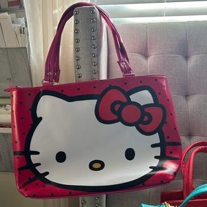 Hello Kitty purse